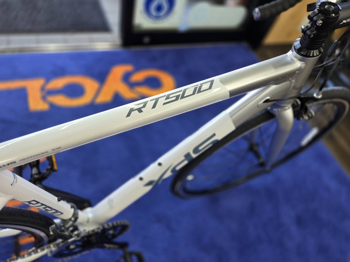 XDS RT500 【アウトレット】ロードバイク 入門向け