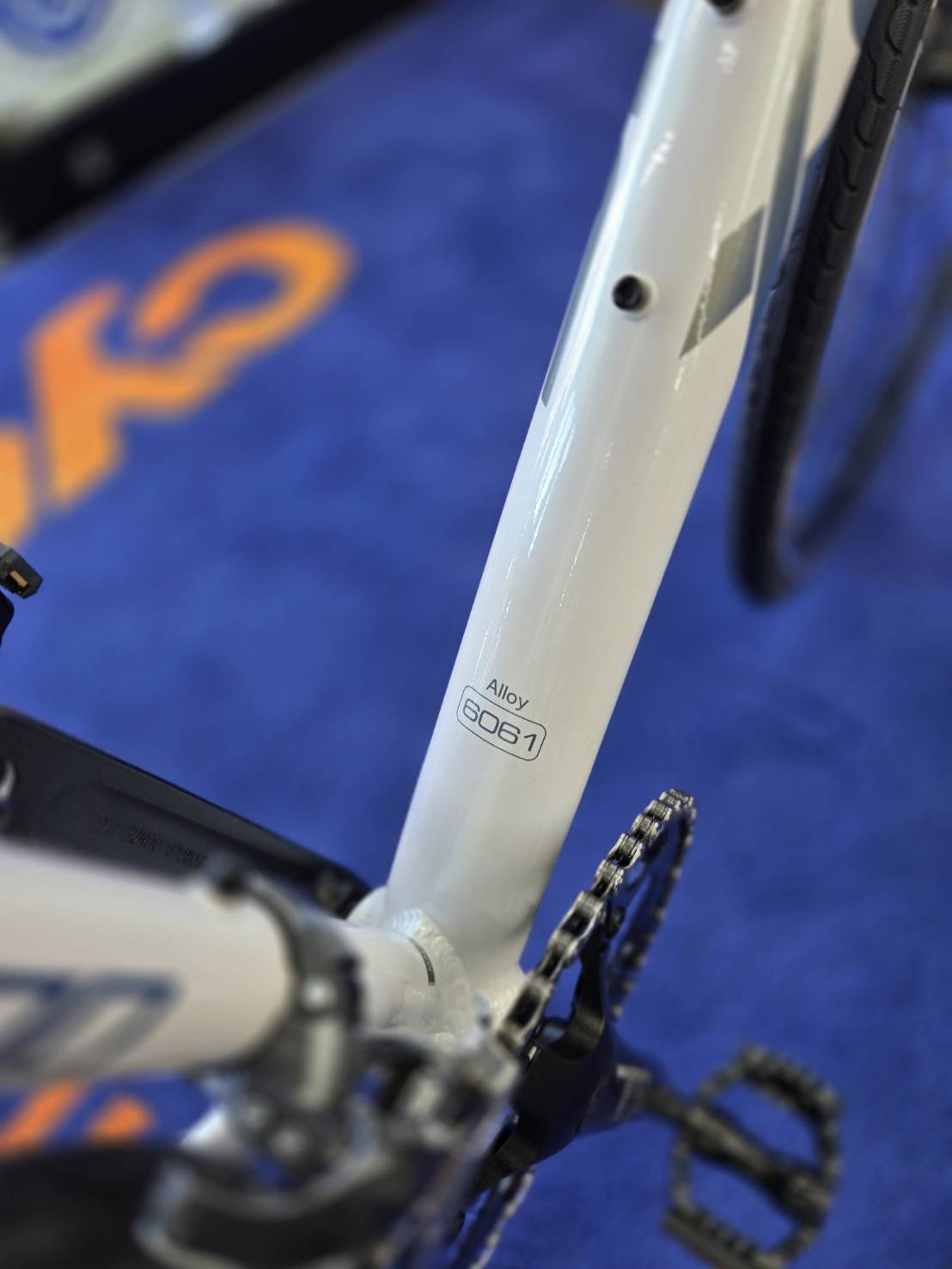 XDS RT500 【アウトレット】ロードバイク 入門向け