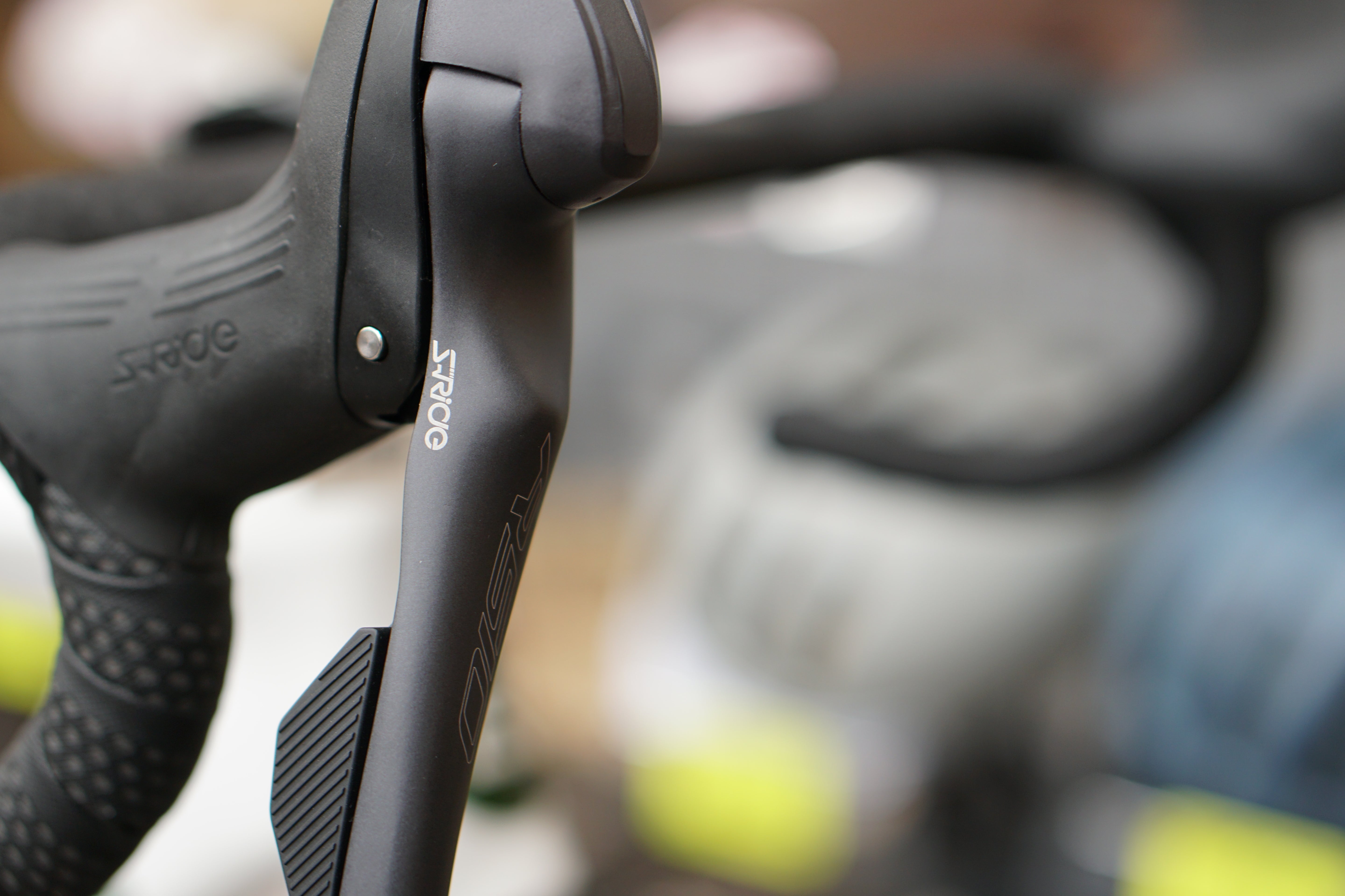 【限定入荷】ROCKBROS【ロックブロス】 W3 ロードバイク