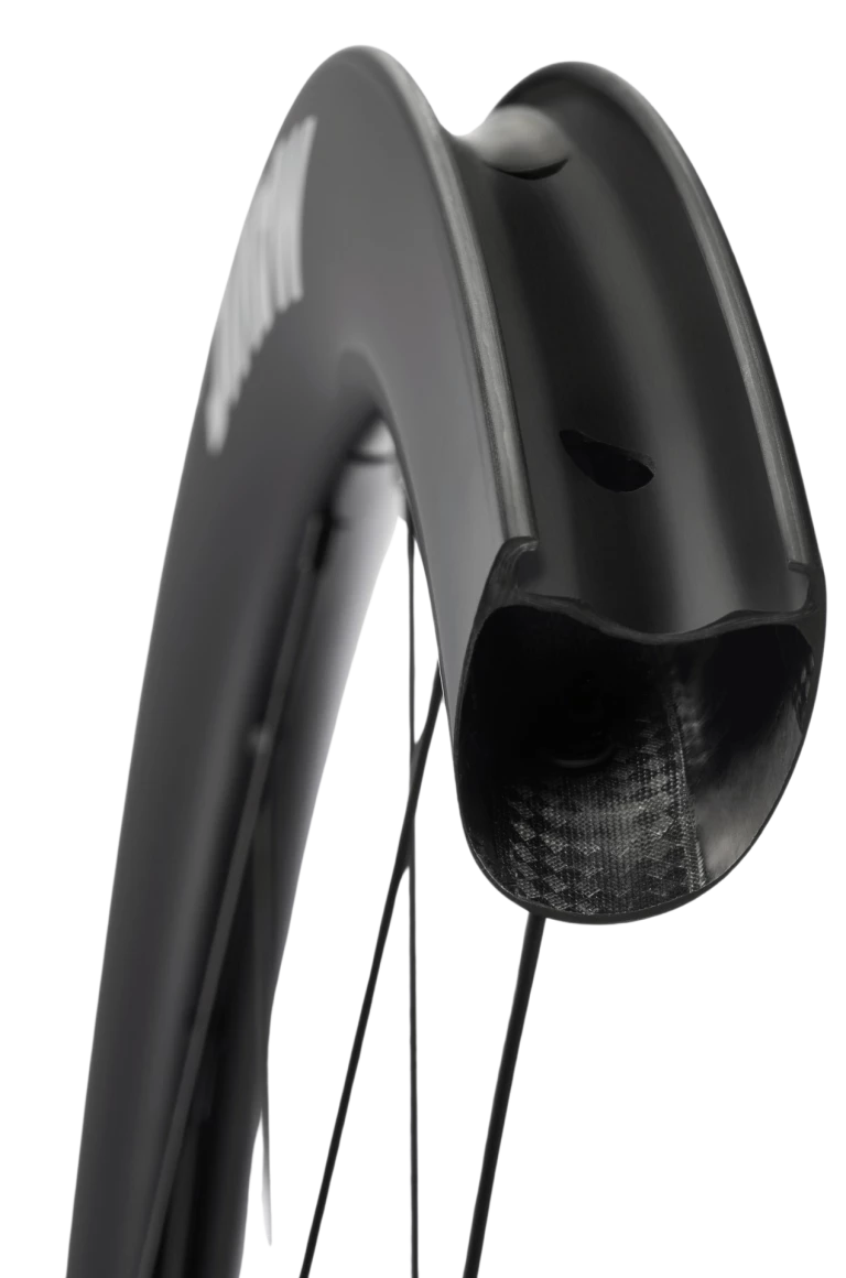 MAVIC【マビック】 COSMIC S 42 フロント カーボンホイール ディスクブレーキ ロード用