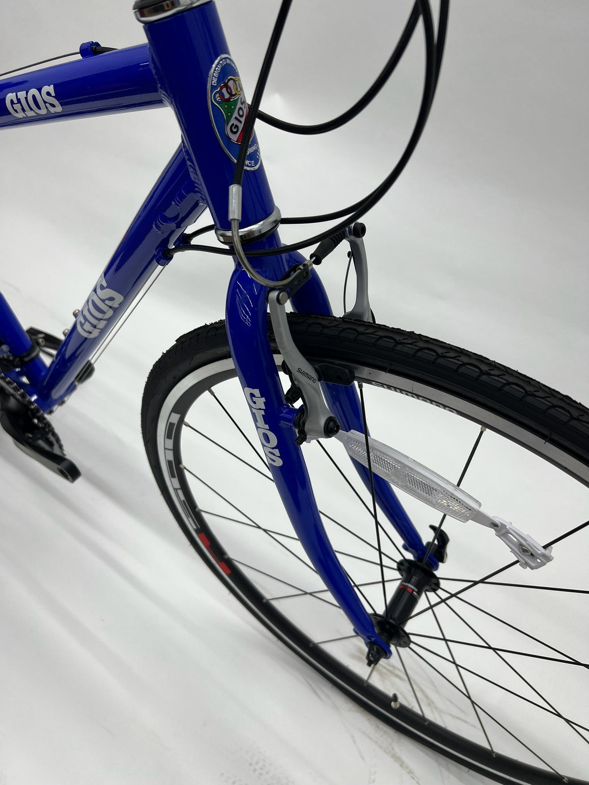 GIOS MISTRAL 前輪とVブレーキ