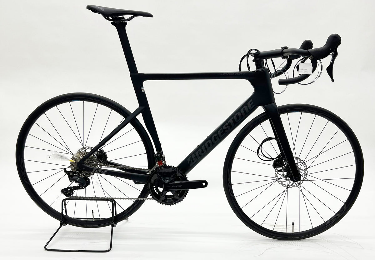 ANCHOR RP8 105 490mm レーシングブラック 車体全体