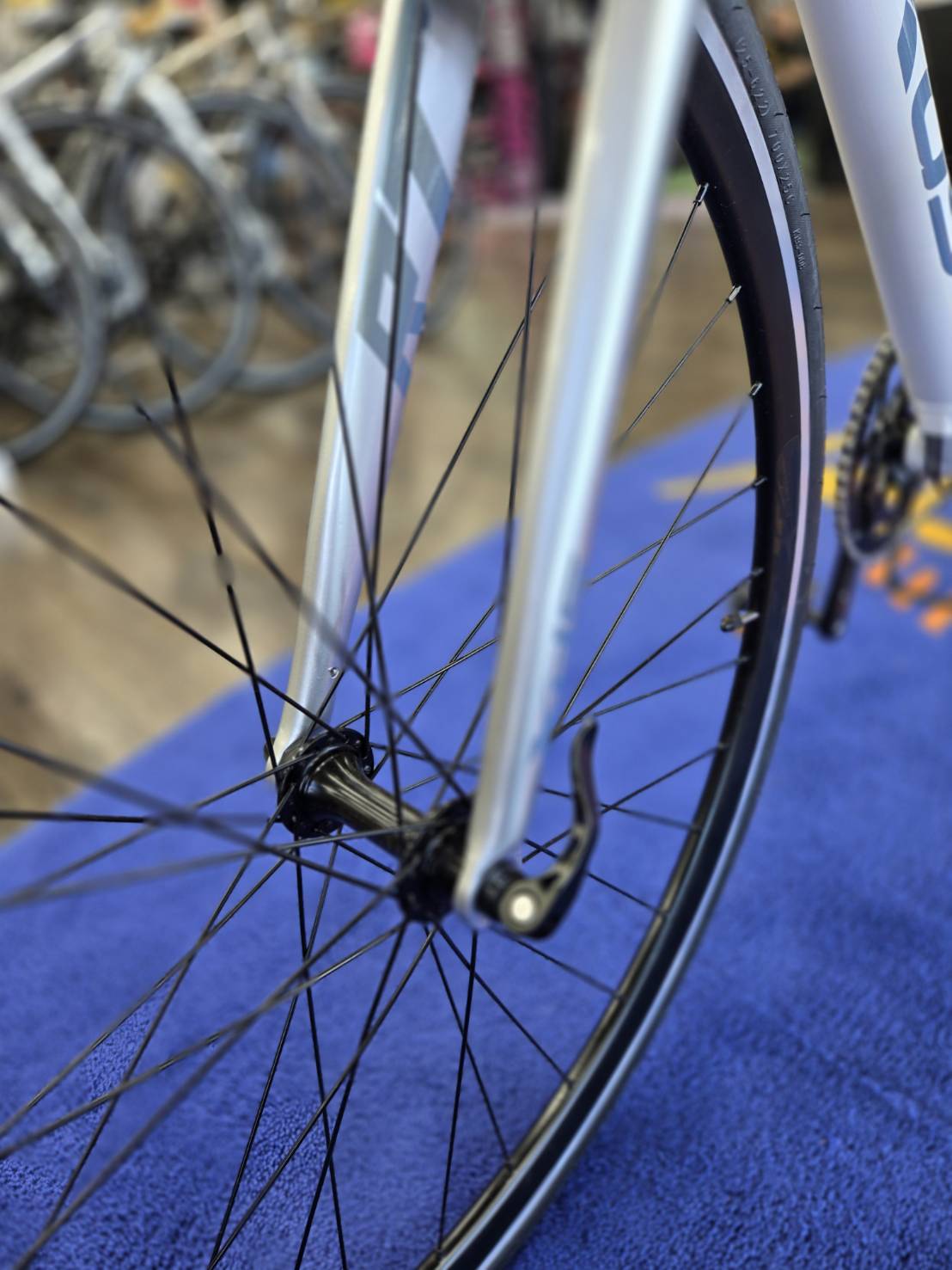 XDS RT500 【アウトレット】ロードバイク 入門向け