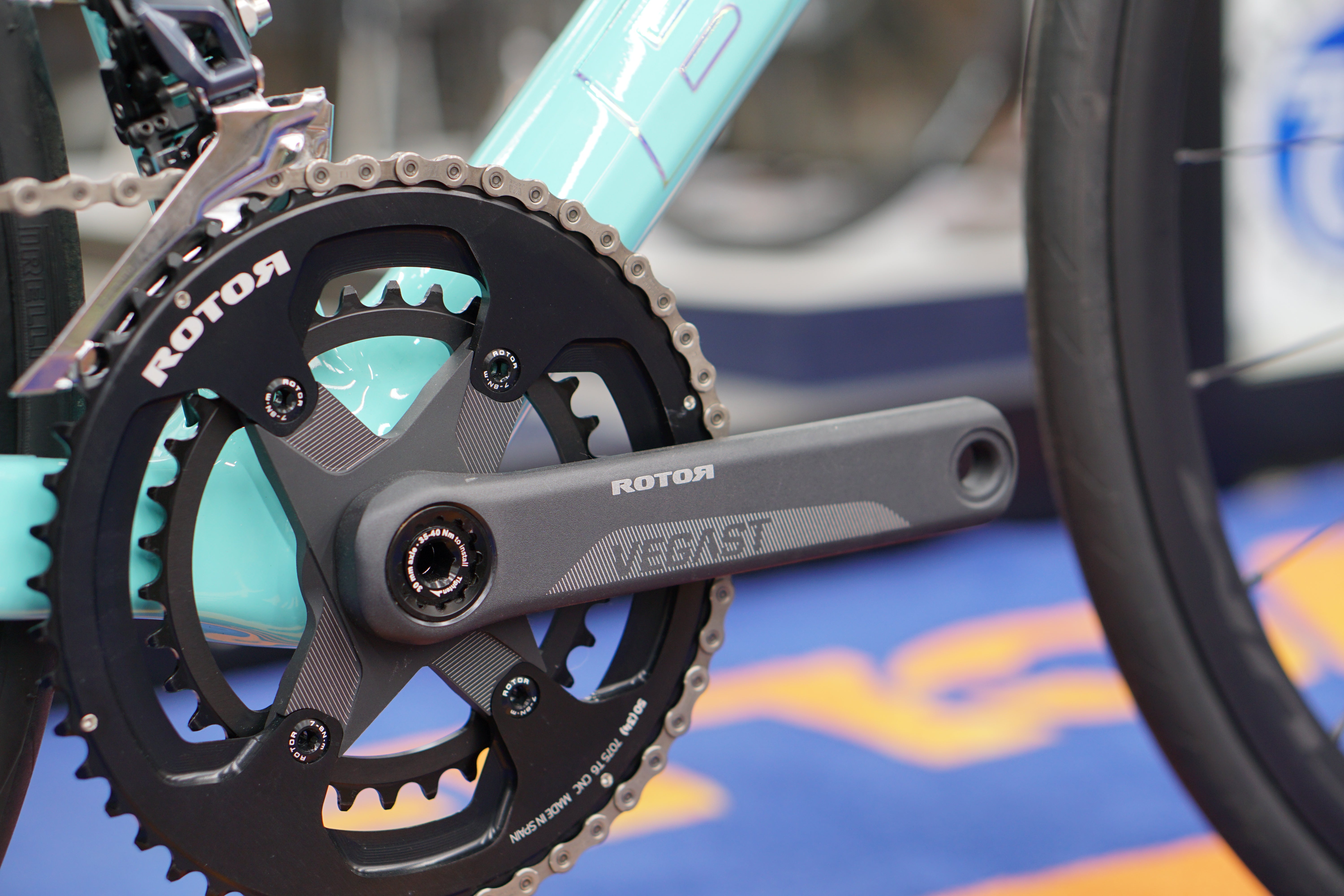 BIANCHI(ビアンキ)ロードバイク SPECIALISSIMA DISC 11速 機械式 ULTEGRA
