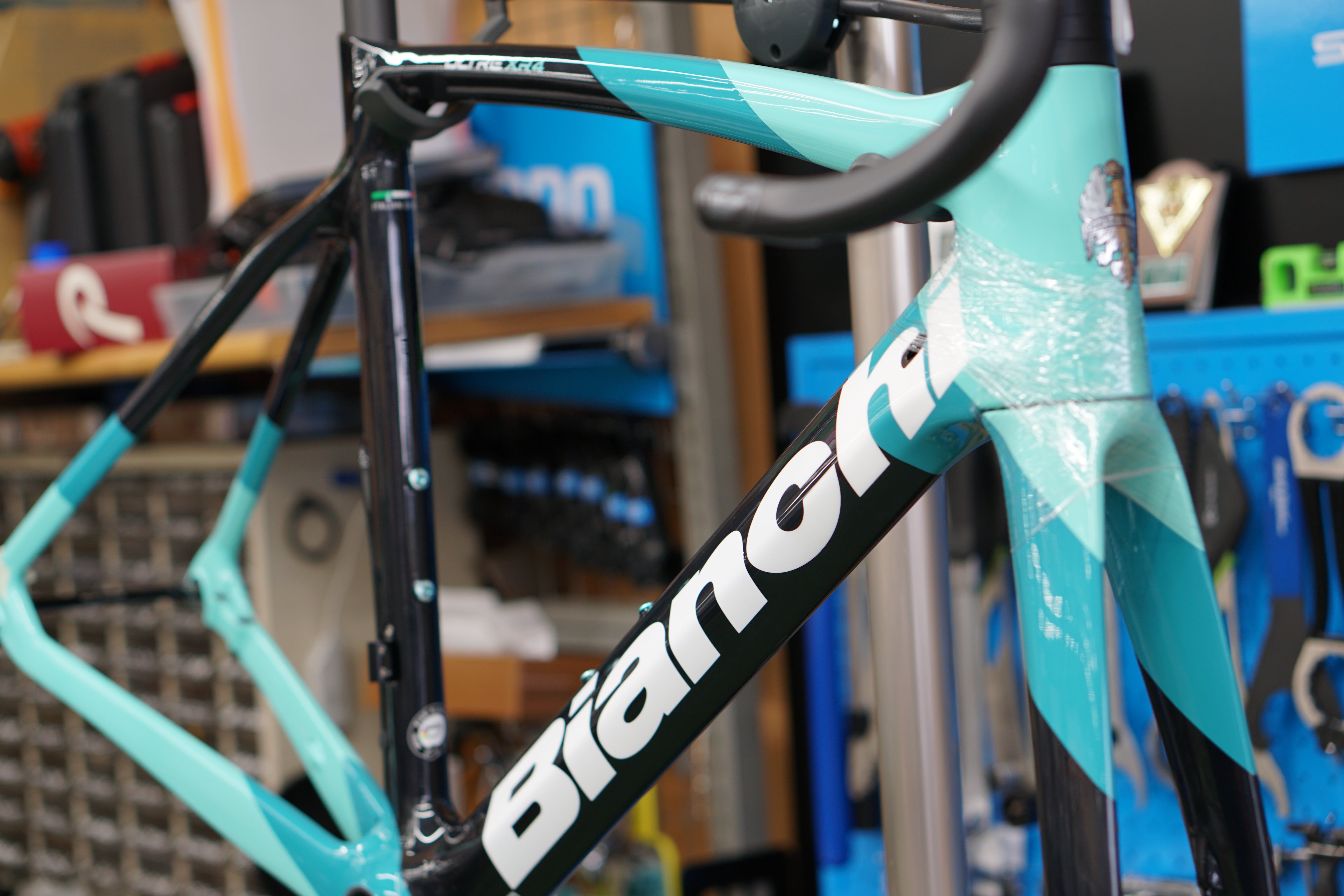 BIANCHI OLTRE XR4 DISC フレームセット 550mm