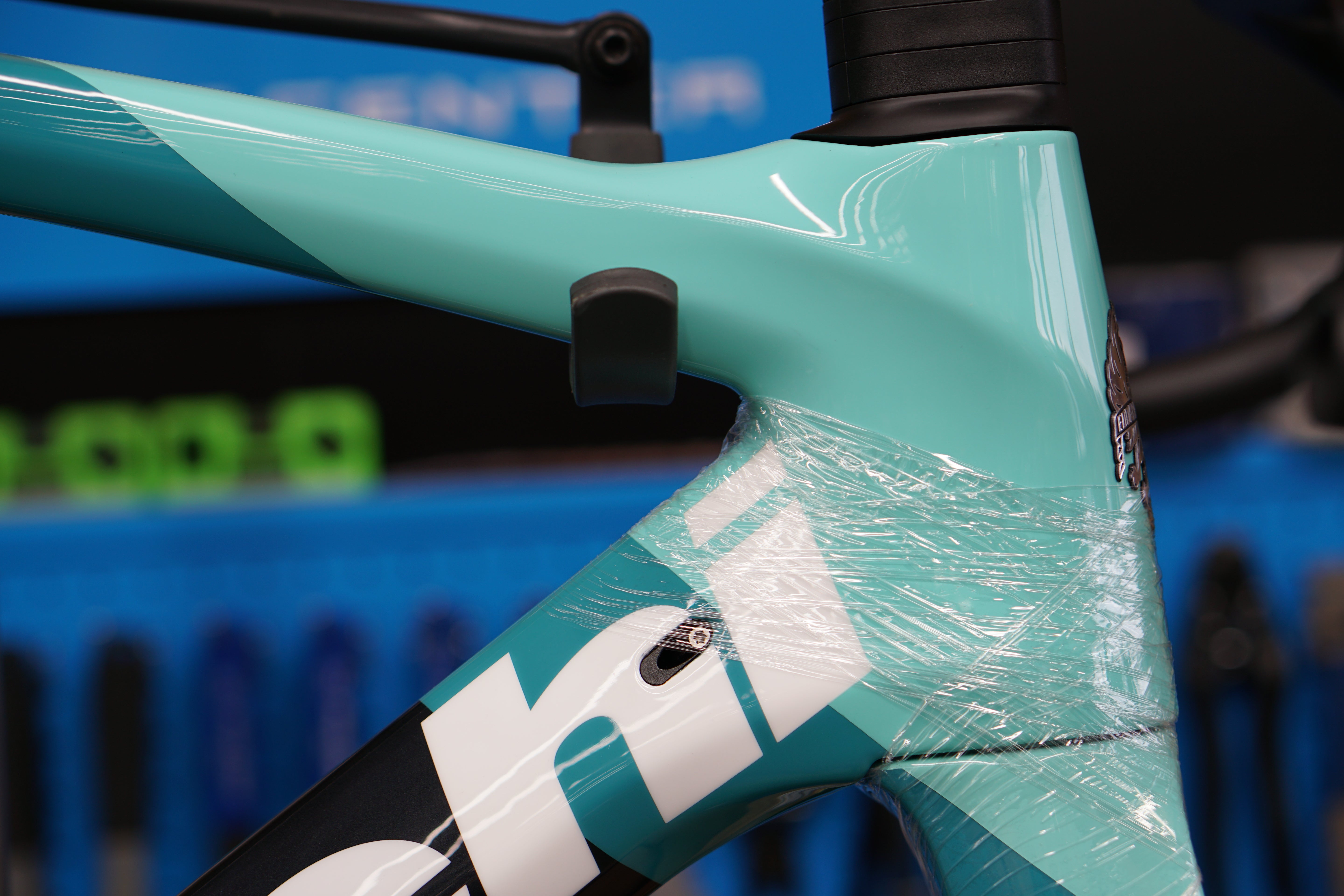 BIANCHI OLTRE XR4 DISC フレームセット 550mm