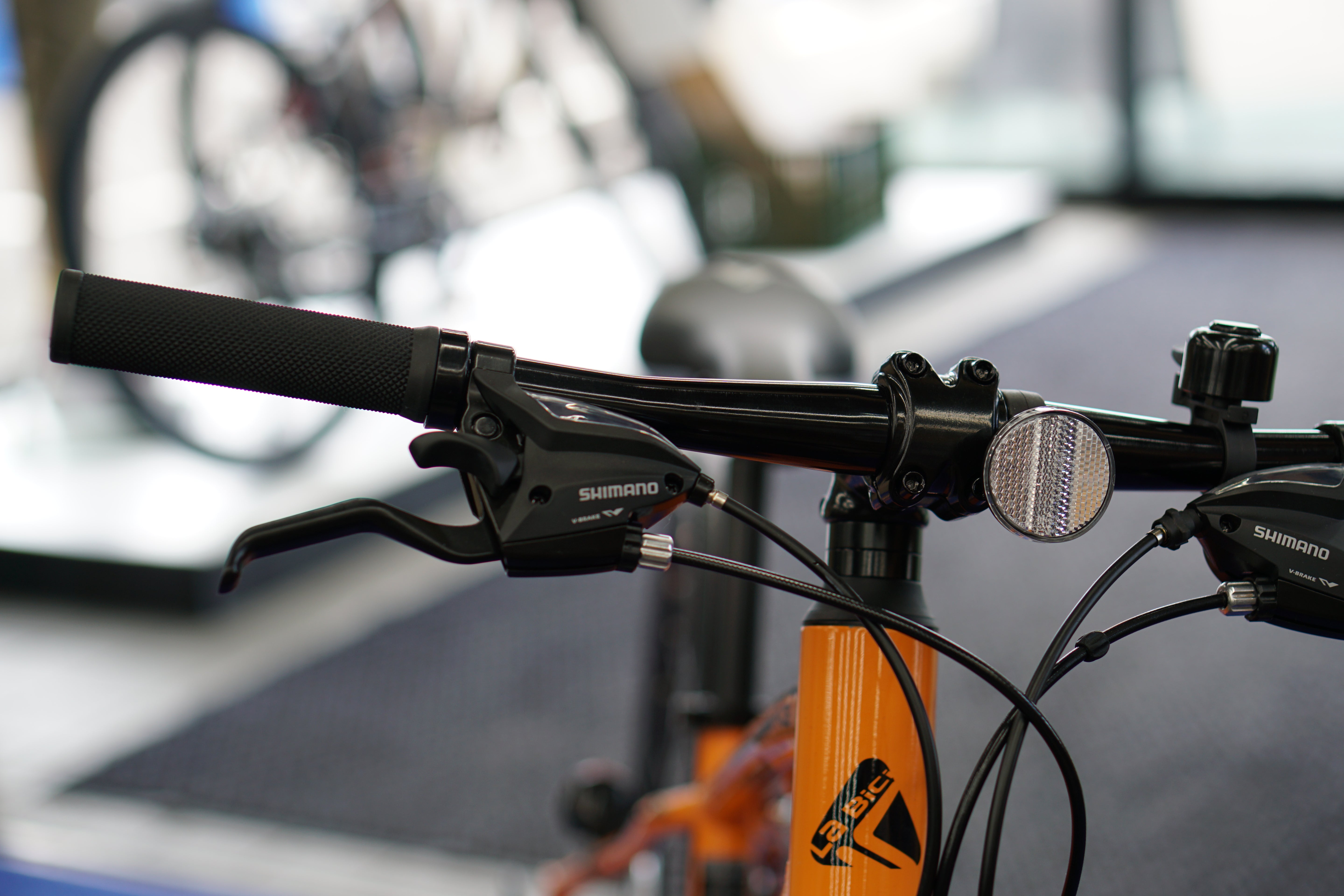 LA BICI(ラビチ)　CROSS 700C 【アウトレット】