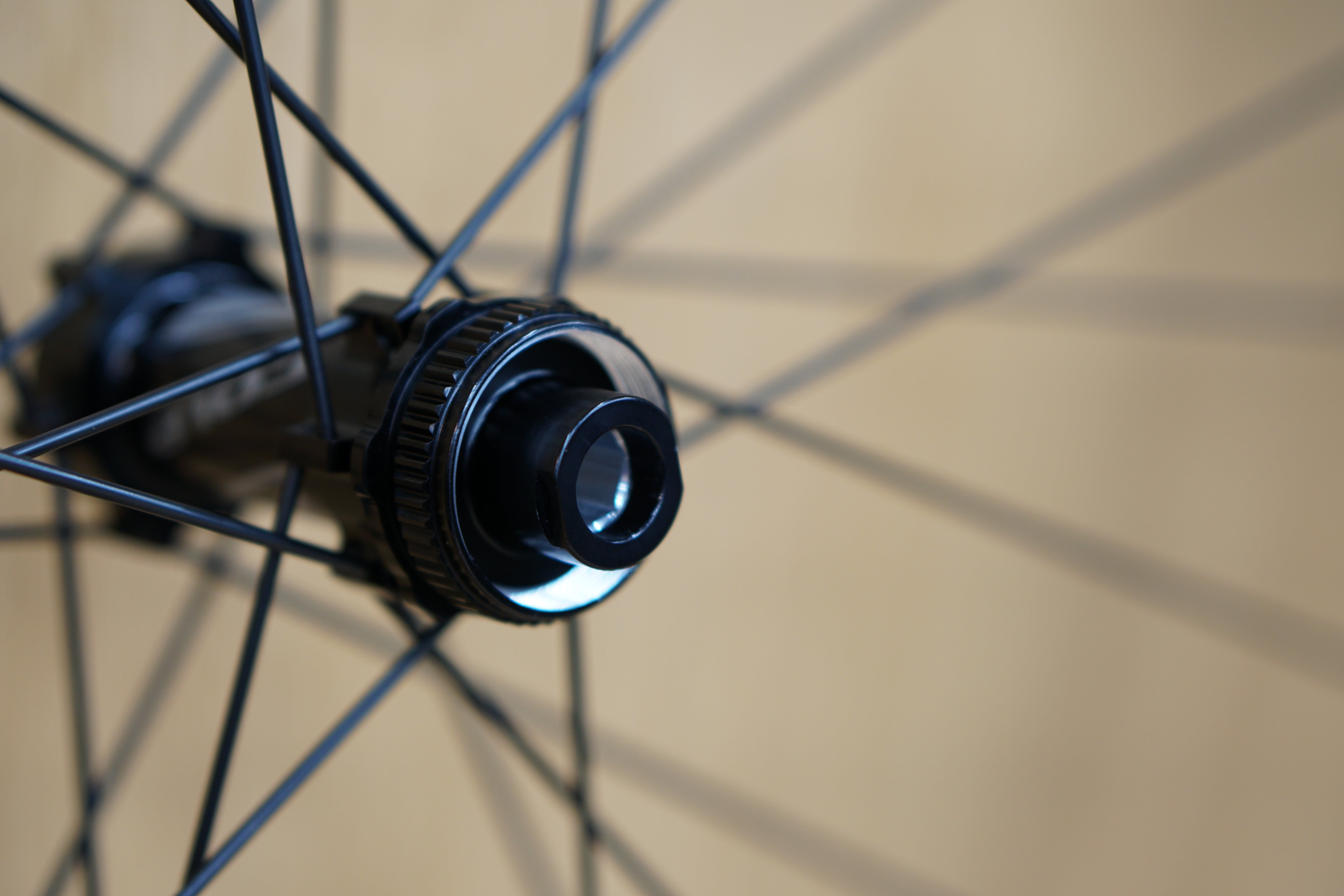 カーボンホイールセット】COLE C38 セット