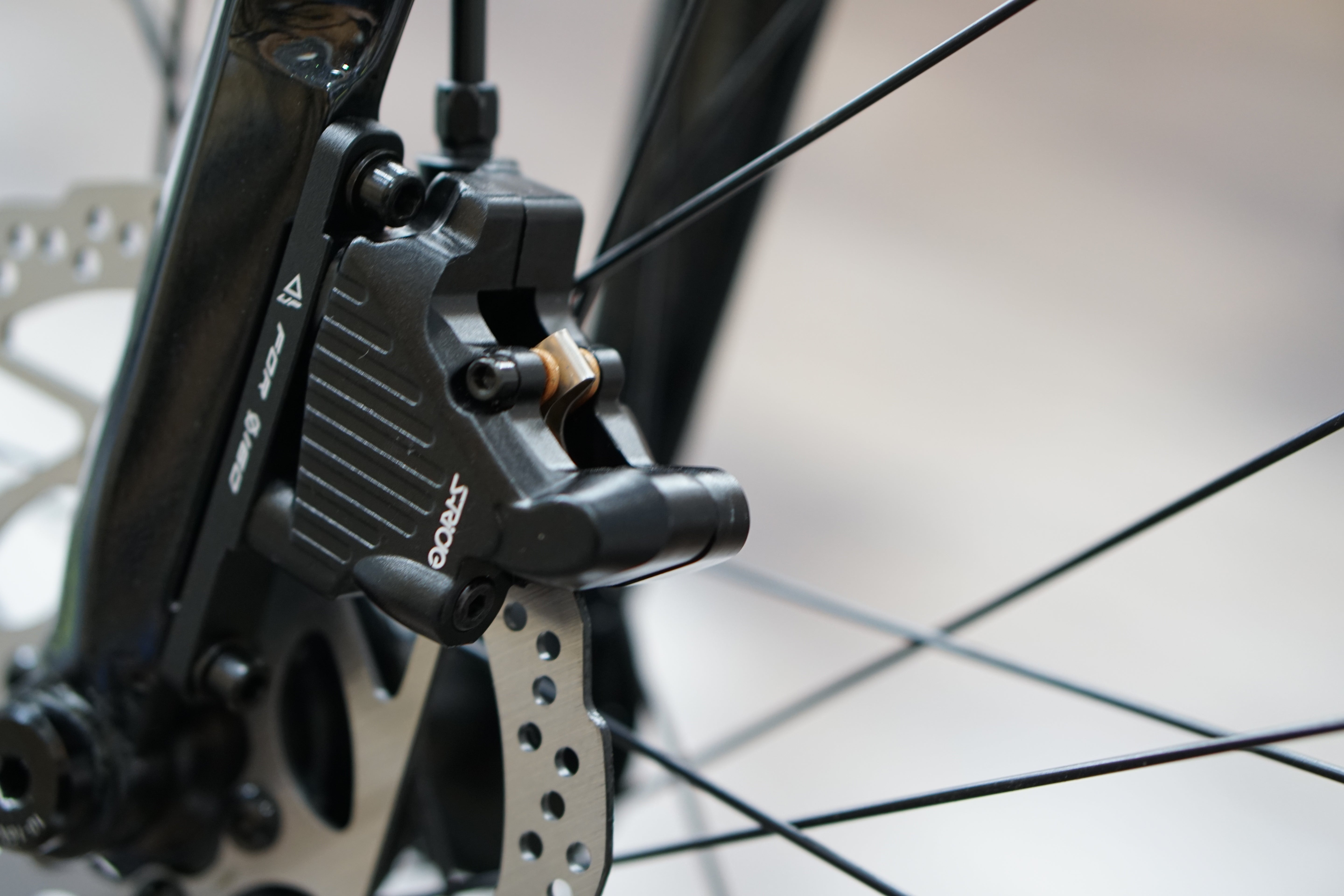 【限定入荷】ROCKBROS【ロックブロス】 W3　ロードバイク