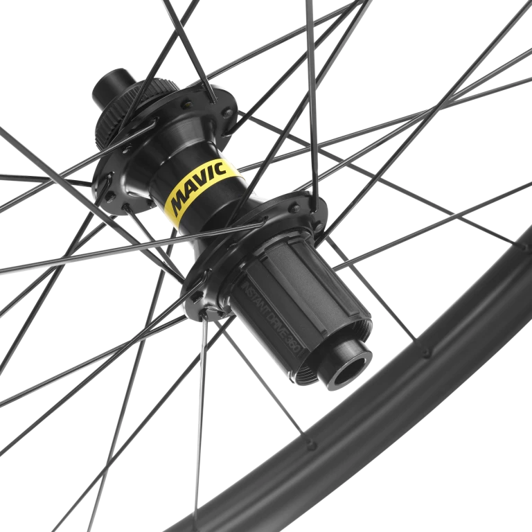 MAVIC【マビック】 COSMIC S 42 リア カーボンホイール ディスク MAVIC【マビック】 COSMIC S 42 リア カーボンホイール ディスク
