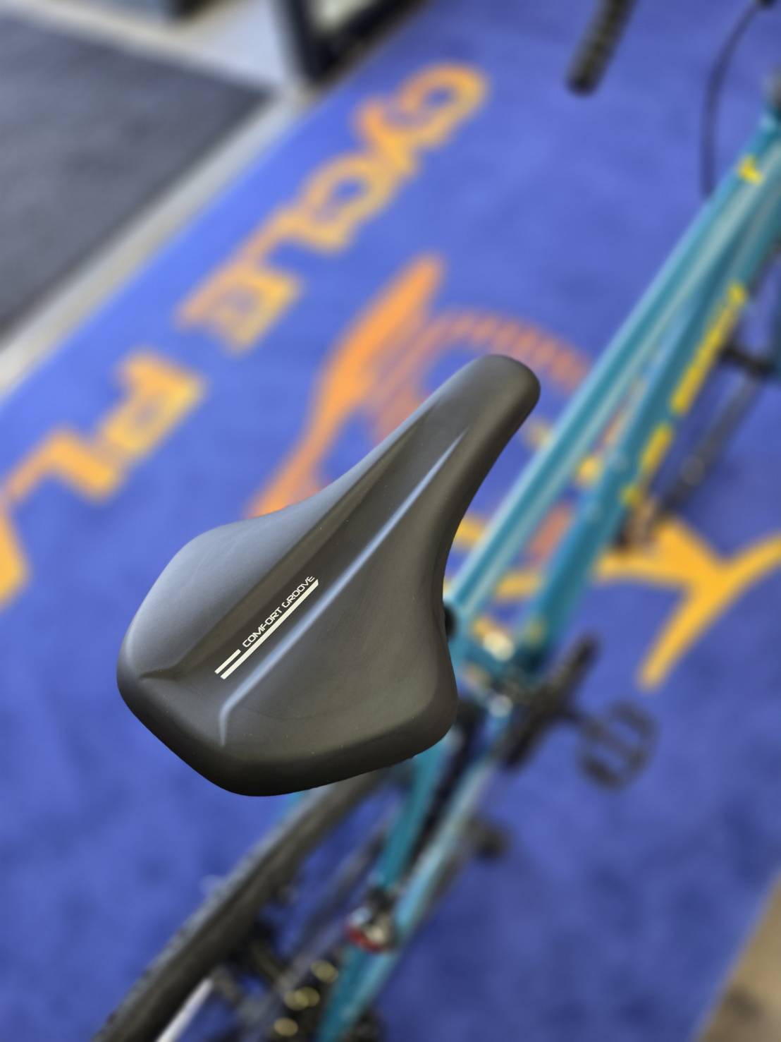 LA BICI　ROAD DISC  700C　2024モデル　【アウトレット】