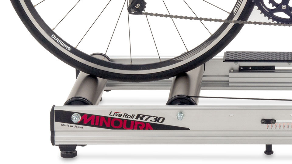 ミノウラ　LiveRoll R730　サイクルトレーナー　自転車用三本ローラー