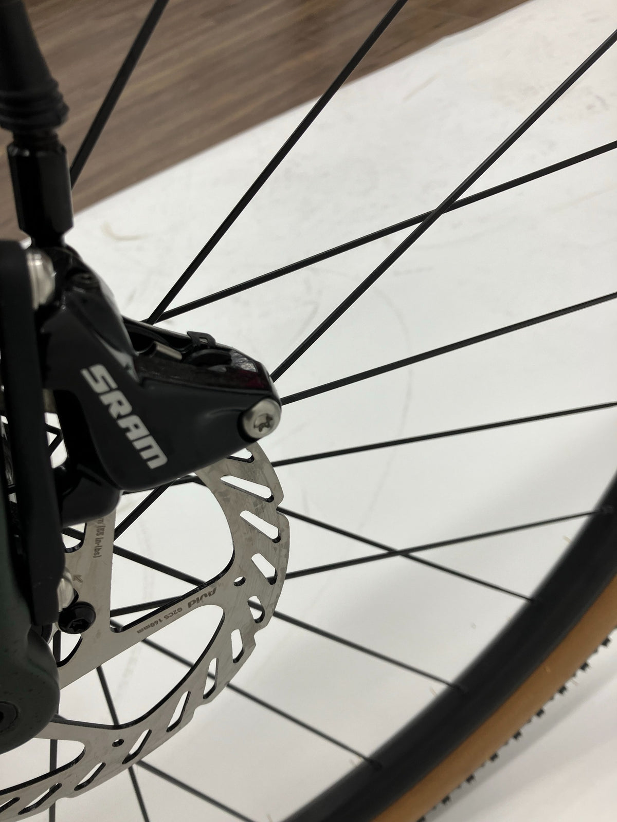XDS GT600 GRAVEL SRAM APEX ディスクブレーキ